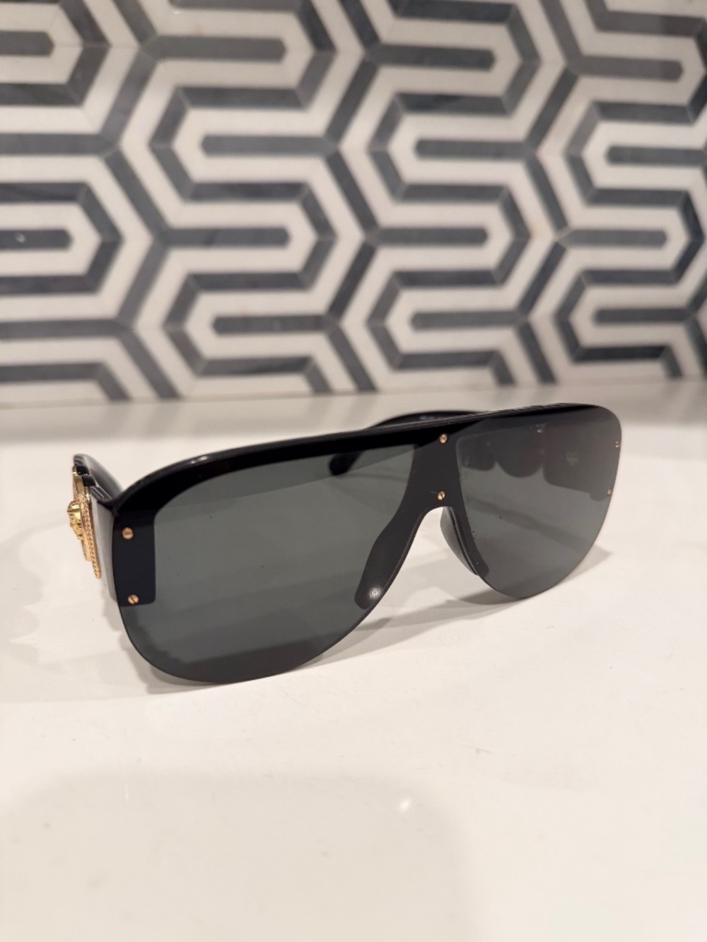 Versace Men's Sunglasses. Almost Brand NEW!